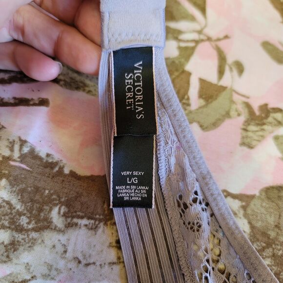 Victorias Secret Very Sexy Lace Lavendar Gray Bralette Womens Size L - Picture 5 of 8